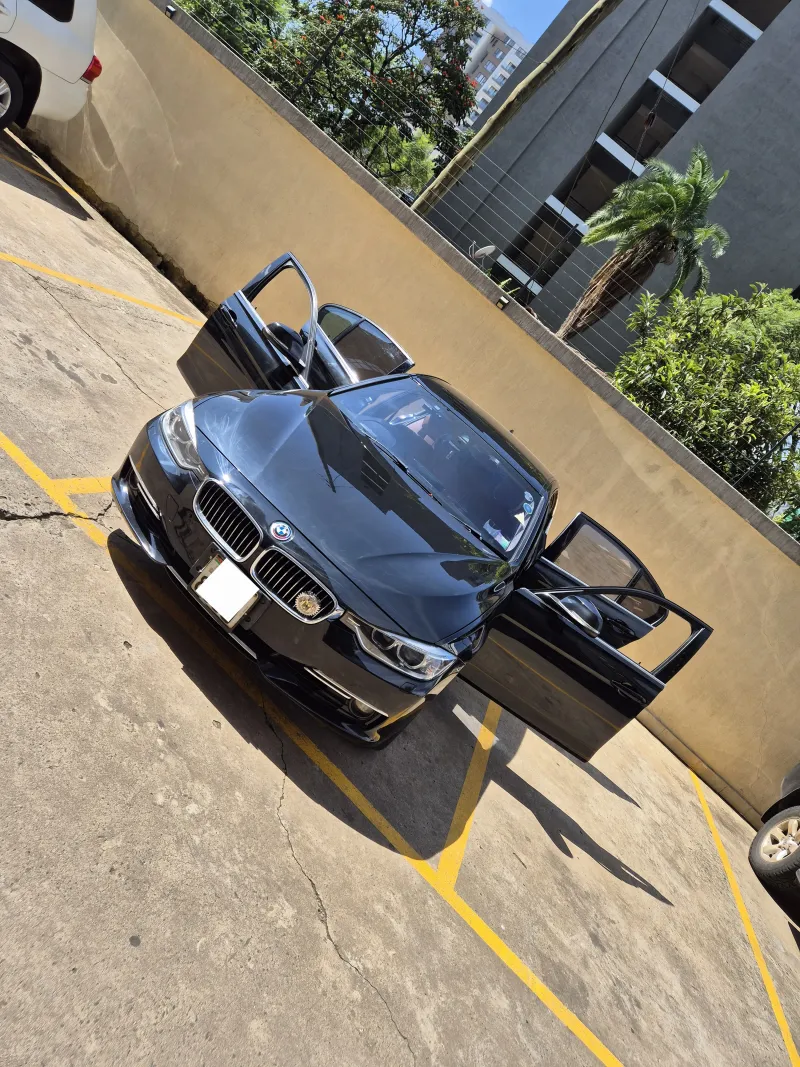 BMW 320i 2014 Petrol