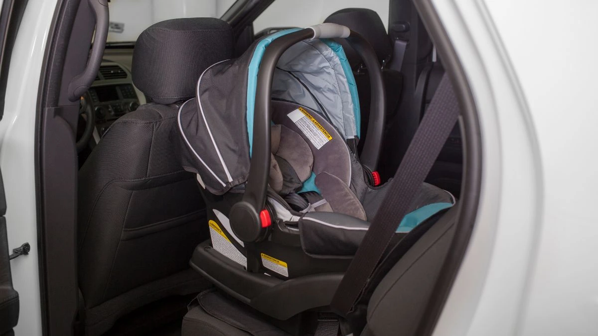 Car Seat Belts & Safety Seats: What Every Parent and Driver Needs to Know