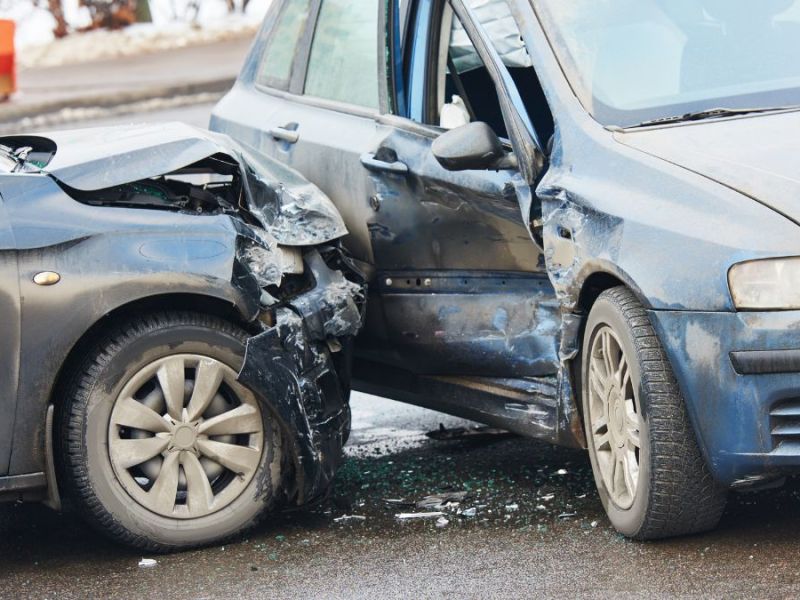 Don’t Get Tricked: How to Spot Flooded or Accident-Damaged Cars in Kenya Before You Buy