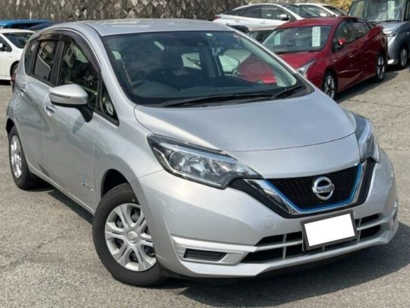 Nissan Note 2018 Hybrid Cars for Sale in Kenya