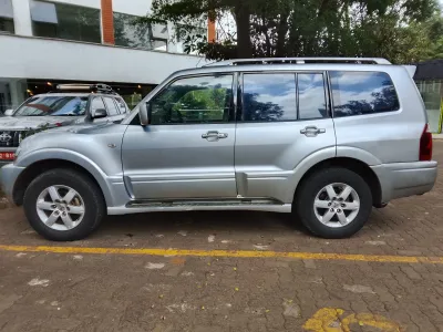 Mitsubishi Pajero 2001 Petrol for sale