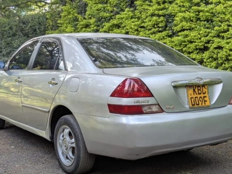 Toyota Mark II 2002 Petrol Cars for Sale in Kenya