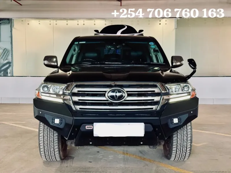 Toyota Land Cruiser 2017 Petrol
