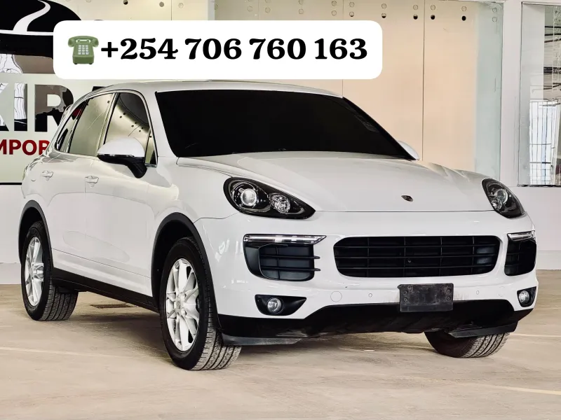 Porsche Cayenne 2015 Petrol