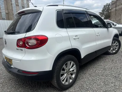 Volkswagen Tiguan Tsi 2010 Petrol for sale