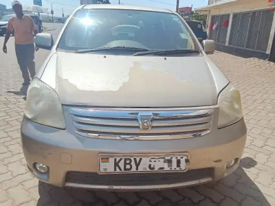 Toyota Raum 2005 Petrol for sale
