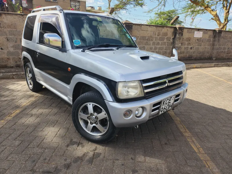 Mitsubishi Pajero 2008 Petrol