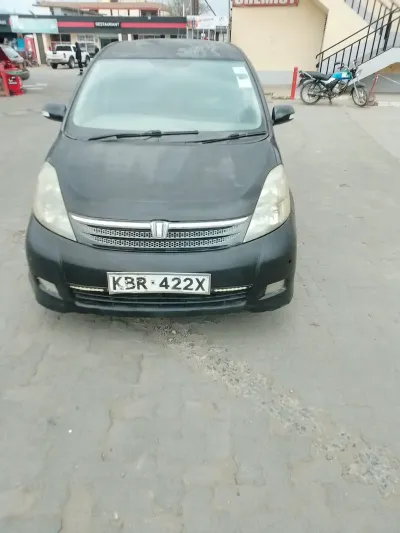 Toyota Isis 2005 Petrol for sale