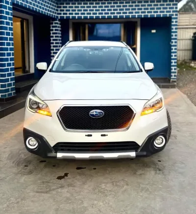 Subaru Outback 2016 Petrol for sale