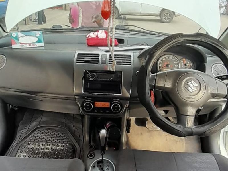 Suzuki Swift 2009 Petrol Cars for Sale in Kenya