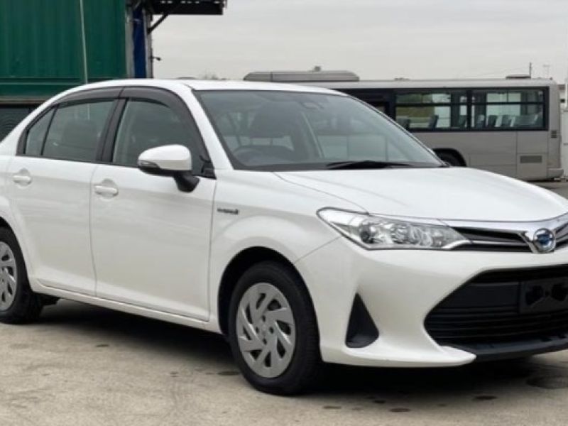 Toyota Axio 2018 Petrol Cars for Sale in Kenya