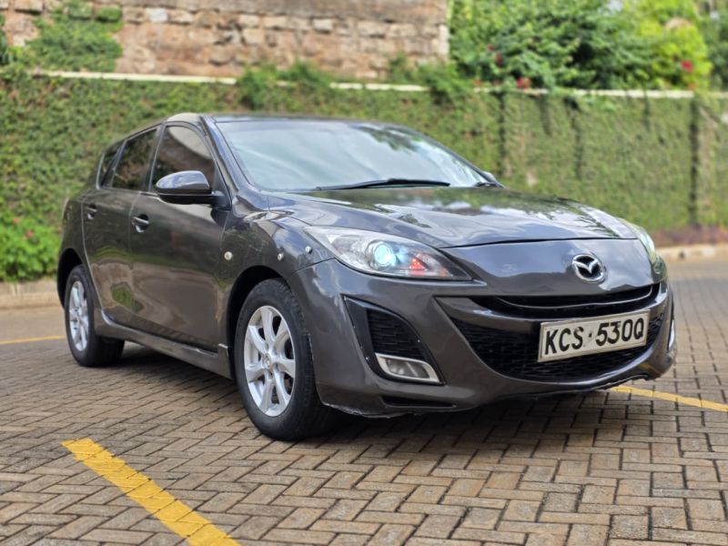 Thumbnail 3 - Mazda Axela 2012 Petrol