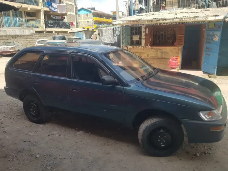 Thumbnail 3 - Toyota Corolla 1997 Petrol