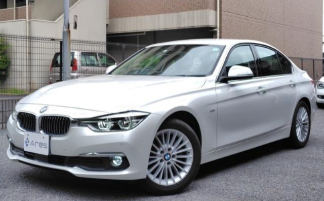 BMW 3 Series 2018 Petrol