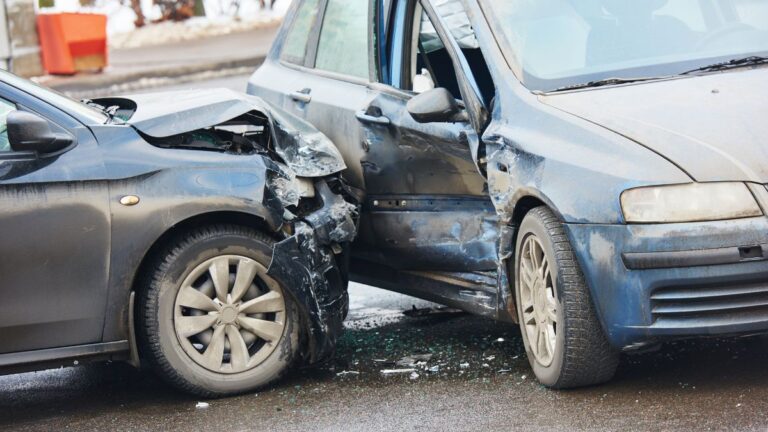 Don’t Get Tricked: How to Spot Flooded or Accident-Damaged Cars in Kenya Before You Buy