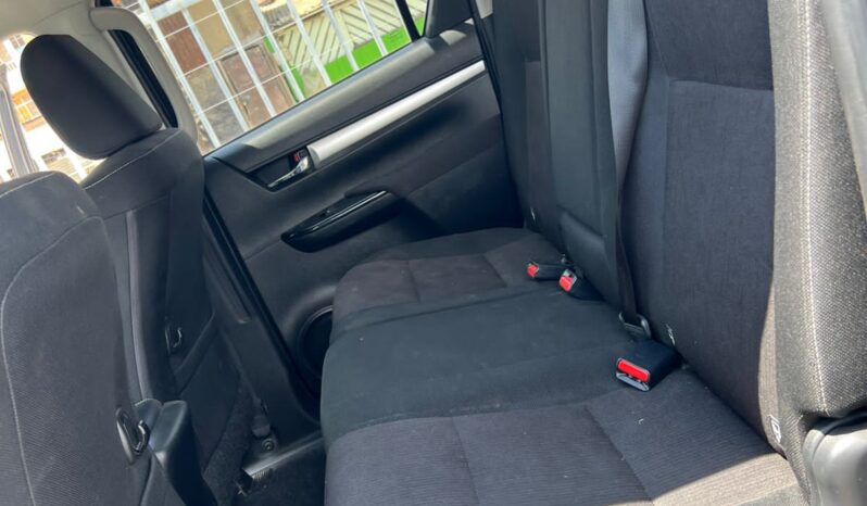 Toyota Hilux 2018 Diesel full